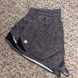 Lululemon hotty hot shorts